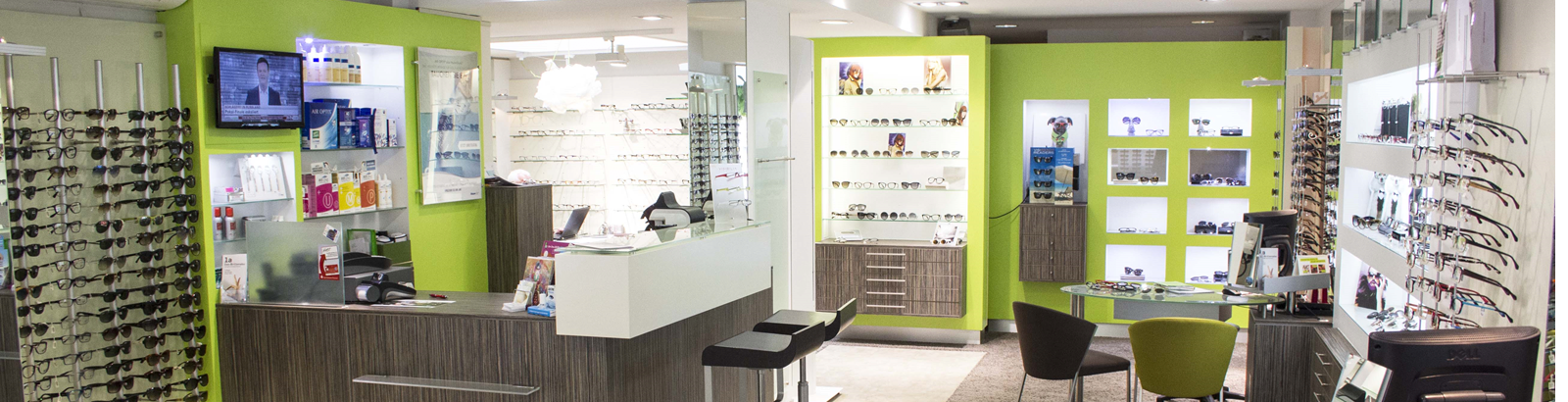 Das Geschäft von innen als Panoramabild.